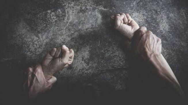 Waduh! Mama Muda di Jambi Buka Rental PS Demi Puaskan Hasrat Cabuli 11 Bocah