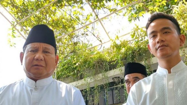 Prabowo Subianto Unggah Foto Selfie, Netizen Sebut Gemoy hingga Disamakan dengan Drax Guardians of Galaxy