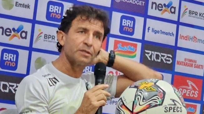 Dua Kali Gagal Bawa Persib Menang, Luis Milla Bakal Dipecat?