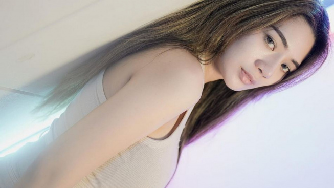 Ngamuk Fotonya Diedit Telanjang Berlliana Lovell Malah Dibully   Ngentot Berlliana Lovell Porn Image