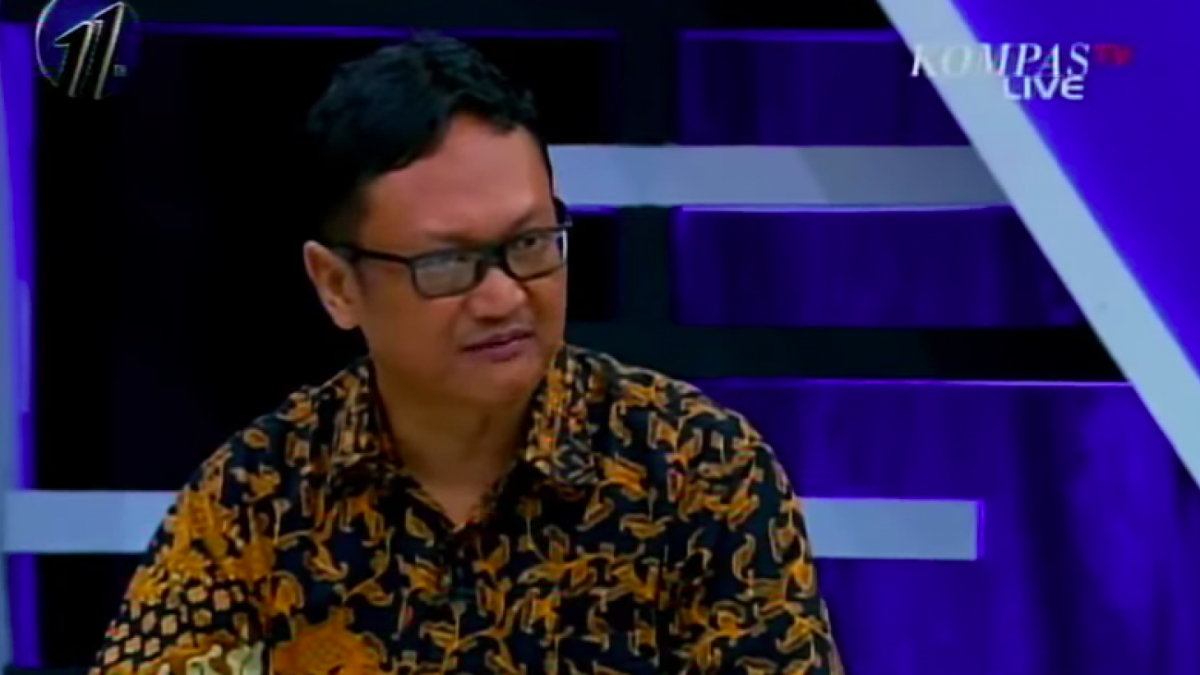 Bambang Rukminto memberikan penjelasan soal kasus Ferdy Sambo dalam program Satu Meja yang ditayangkan Kompas TV. [Foto Istimewa / Tangkapan Layar]