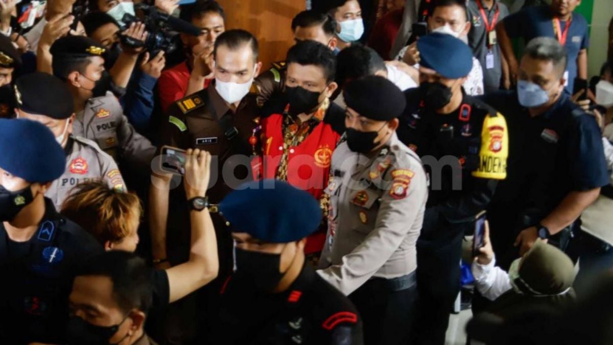 Sidang Ferdy Sambo ; Ferdy Sambo di Pengadilan ; Ferdy Sambo [Foto Istimewa / Suara.com - Alfian Winanto]