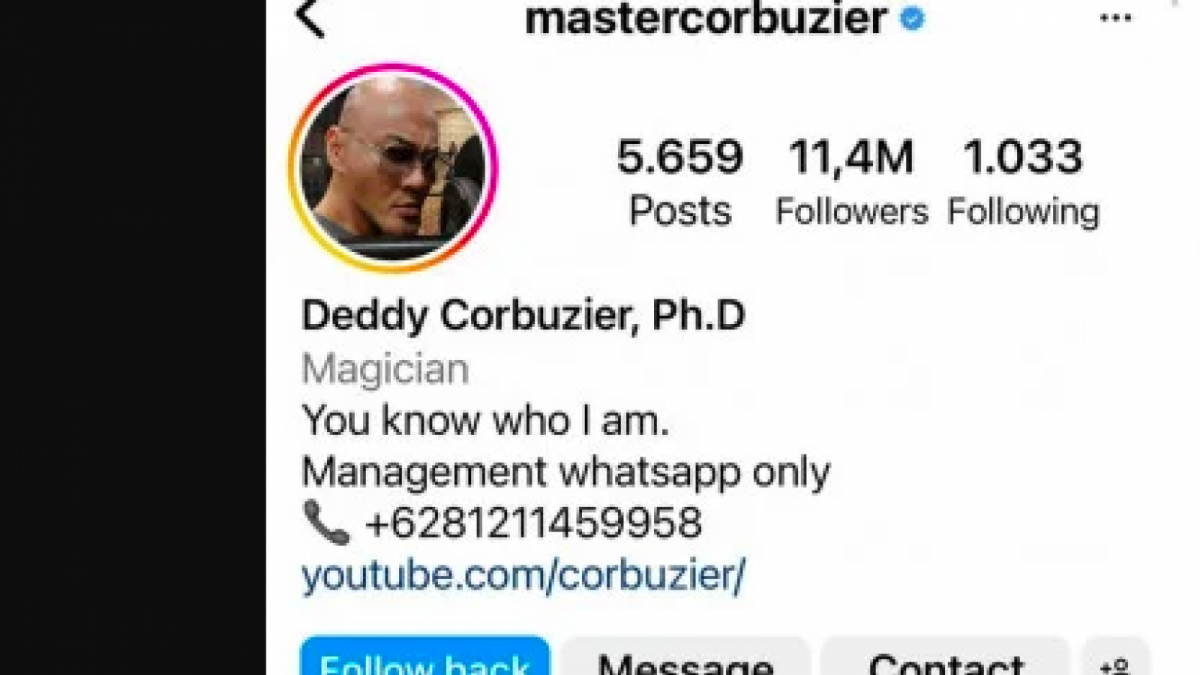 Akun Deddy Corbuzier follow akun Instagram Irjen Pol Krishna Murti [Foto tangkapan layar akun Instagram]