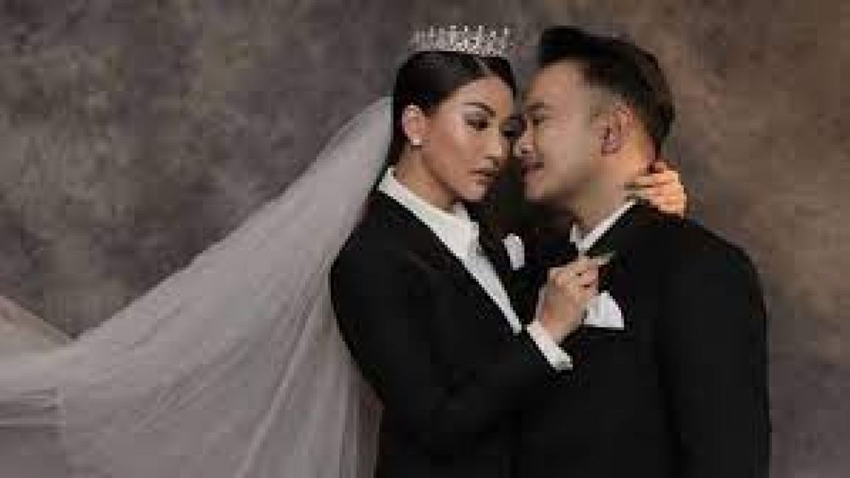sarwendah dan ruben bangun mushola [suara.com]