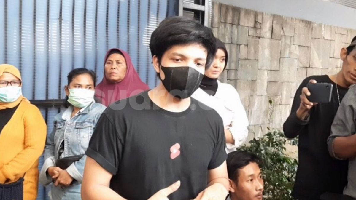 Atta Halilintar Dituding Ngasih Panggung bagi Pelaku KDRT, Netizen Geram [suara.com]