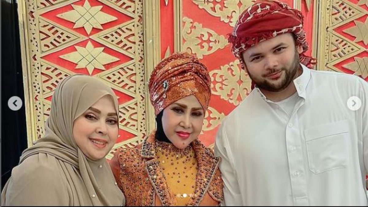 Ridho Rhoma Menikah, Elvy Sukaesih: Mabruk untuk Pengantin Baru [Instagram @elvy_sukaesih]