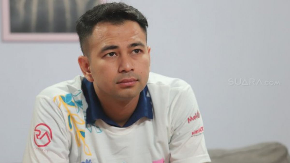 Demi Nonton Piala Dunia Qatar, Raffi Ahmad Siapkan Tiket Ratusan Juta untuk Karyawannya [Suara.com/Muhaimin A Untung]