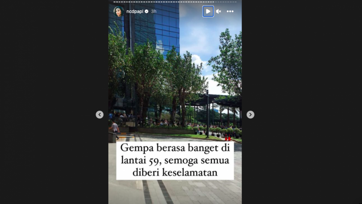 Postingan Nora Alexandra yang merasakan gempa Cianjur ketika dirinya berada di lantasi 59. [Foto Tangkapan Layar akun Instagram]