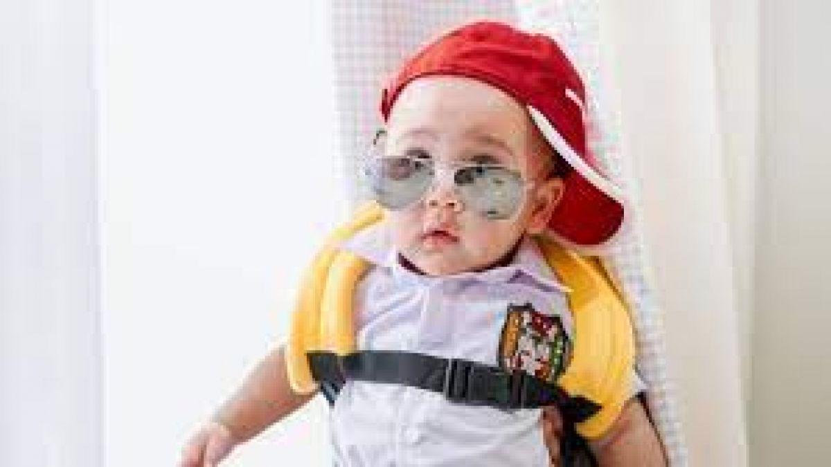 Histeris, Perempuan Ini Rela ke Qatar hanya Temui Cipung Anak Raffi dan Nagita [suara.com]