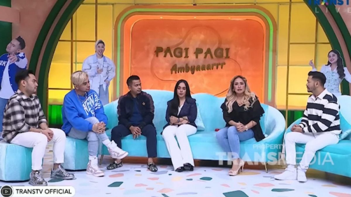 Pinkan Mambo dituntut Maia Estianti untuk gugurkan kandungan [YouTube TRANS TV Official]