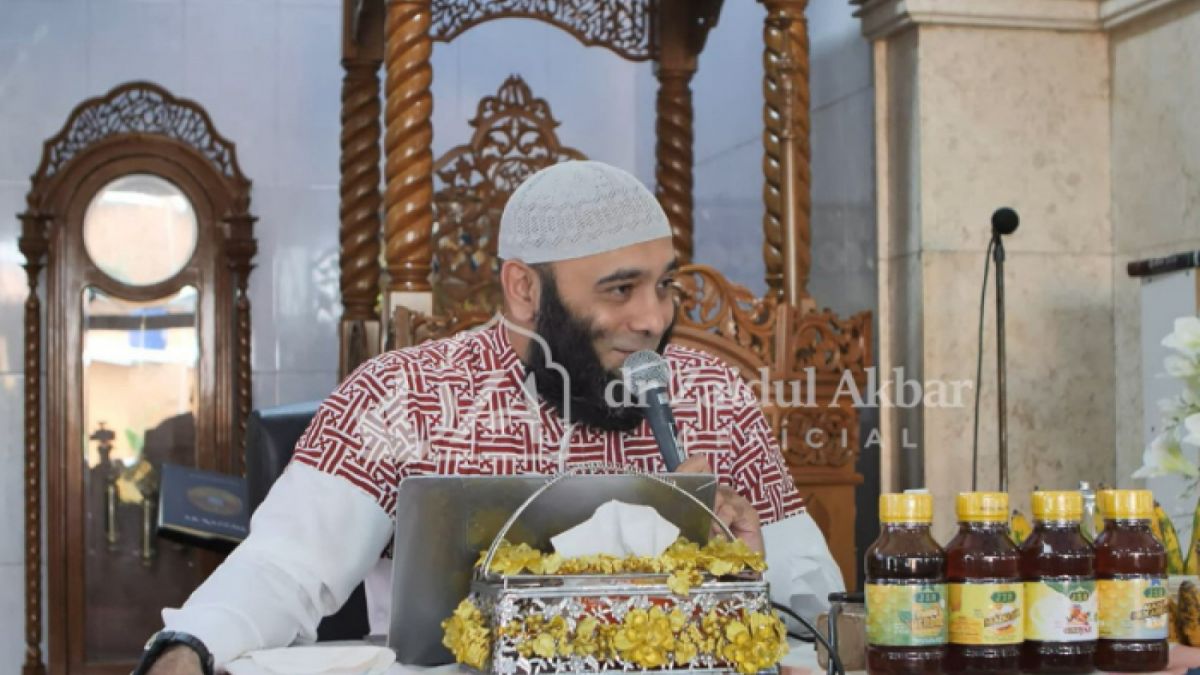 dr. Zaidul Akbar jelaskan cara mengatasi perkataan buruk [YouTube dr. Zaidul Akbar]