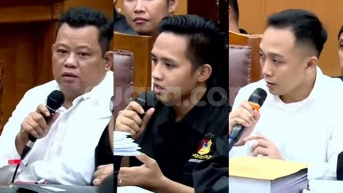 terdakwa kasus dugaan pembunuhan berencana Brigadr J yakni Kuat Maruf-Bharada E-Bripka Ricky Rizal [Foto: Suara.com - Rakha Arlyanto]