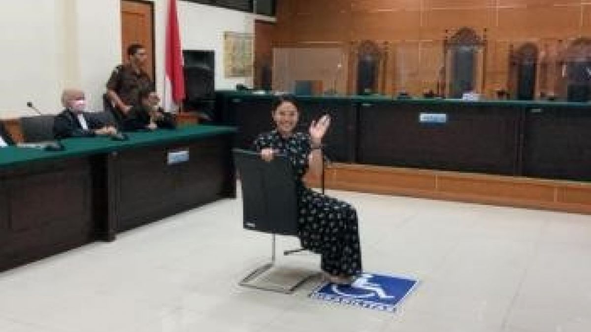 Pertarungan Nikita Mirzani dengan Dito Mahendra Akan Tersaji di