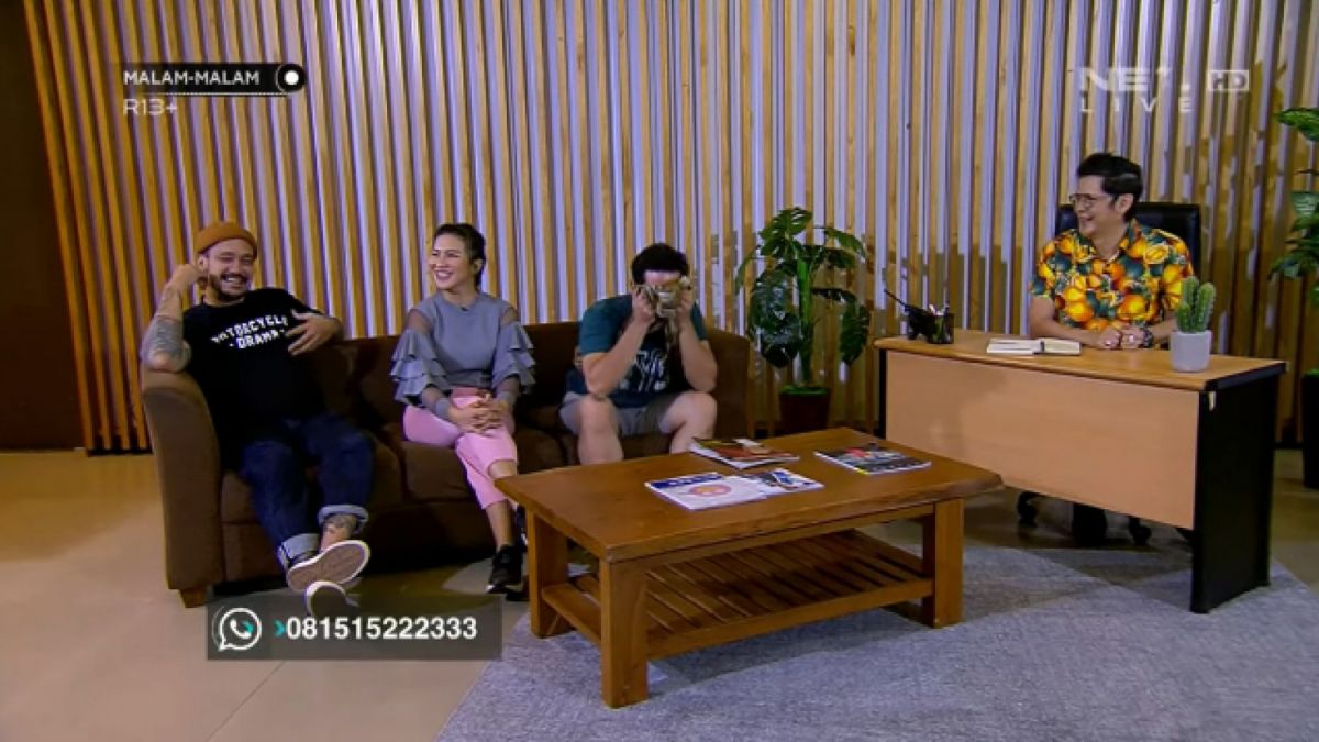 dr.Boyke jelaskan posisi yang paling aman untuk ibu hamil saat berhubungan [YouTube MALAM MALAM NET]