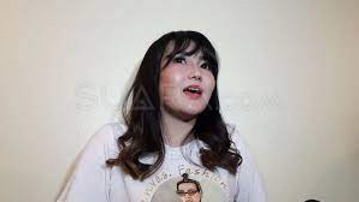 Curhatan Via Vallen di Instagram Memicu Hujatan Warganet kepada Sang Adik, Raffi Pratama: Jangan Sok Tahu Lo! [suara.com]