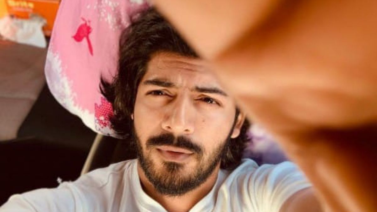 Mantan kekasih bernama Tunisha Sharma bernama Sheezan Khan yang ditemukan tewas gantung diri di lokasi syuting turut ditahan. [Foto: Instagram]