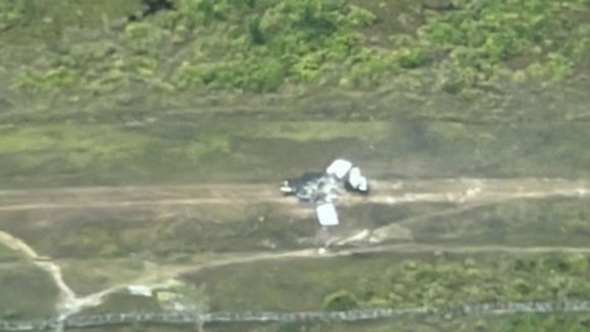 Pesawat Susi Air yang diduga terbakar di Bandara Paro Nduga, Papua [Foto: Suara.com / Istimewa]