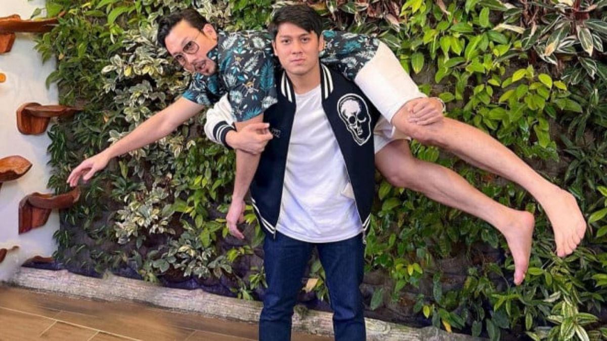 Rizky Billar mengungkapkan satu-satunya orang yang dia banting, usai sempat kasus KDRT terhadap Lesti Kejora dulu mencuat ke publik dan menjadi perhatian. [Foto: Instagram Rizky Billar.]