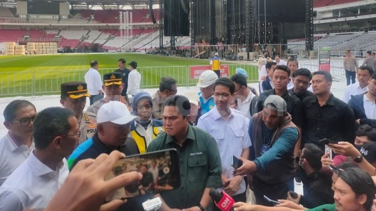 Erick Thohir secara tegas mengatakan Stadion Utama Gelora Bung Karno dilarang untuk dipakai oleh event apapu hingga Piala Dunia U-20 tergelar. [Foto:  Suara.com  -  Adie Prasetyo Nugraha]