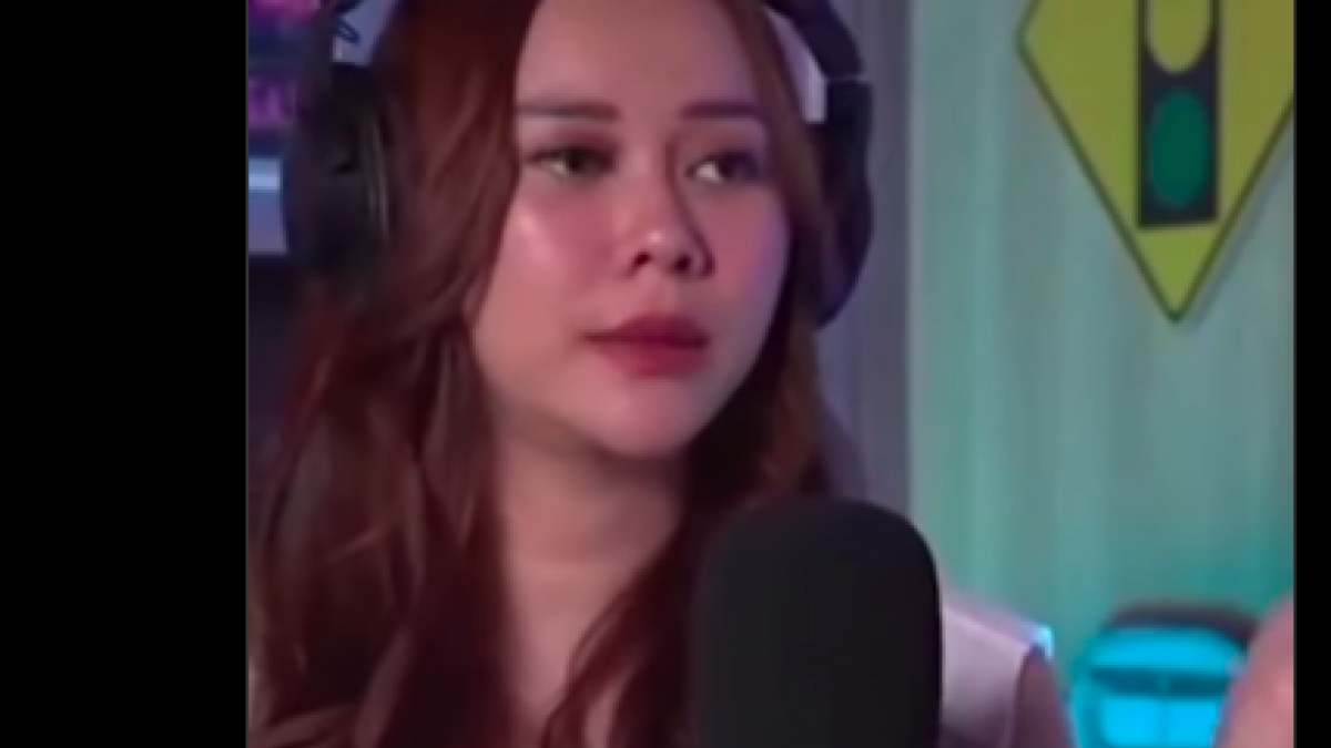 Aura Kasih Bicara Rumor Dekat dan 'Video' Sama Ariel NOAH, Bikin Penasaran:  Tak Tersebar Ekspresi Simpan Sesuatu