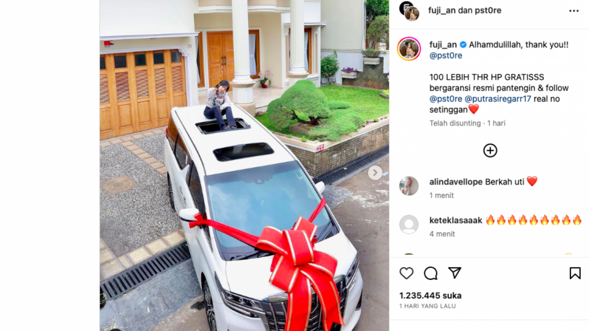 Fuji dapat THR dari Putra Siregar sebuah mobil mewah diberikan. [Foto: Instagram]