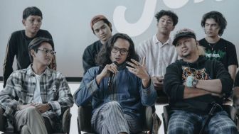 Dwi Sasongko dan Rey Bong Ajak Penonton Nostalgia di Jin dan Jun The Movie