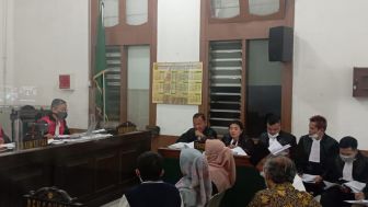 Jaksa KPK Hadirkan Saksi Ketua Kadin dan Rekanan Proyek di Sidang Kasus Suap yang Menyeret Ade Yasin