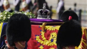 Tuai Polemik, Rakyat Afrika Selatan Minta Kerajaan Inggris Kembalikan Berlian Great Star di Mahkota Ratu Elizabeth II