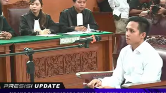 Bayangkan Saja Pangkat Tingkatan Paling Bawah Berhadapan Sama Jenderal Bintang 2