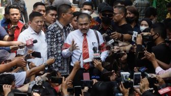 Sebut Polisi Mengabdi ke Mafia, Pengacara Keluarga Brigadir J Kamaruddin Simanjuntak Ditantang Ini