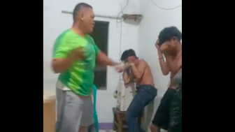 Viral Video Penyiksaan Tiga Orang Pemuda Diduga Gengster oleh Pria Berambut Cepak
