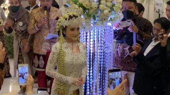 Kiki Amalia Suka Jadi Cinderella saat Begituan Sama Suami Baru, Saran Dokter Boyke Lakukan Ini