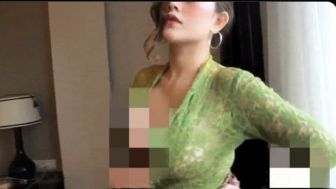 Heboh Video Syur Kebaya Hijau Inisial RD, Pemeran Wanitanya Berprofesi Sebagai Model