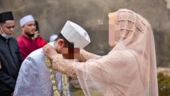 Suami Selingkuh dengan Ibu Mertua: Kisah Pilu Risma yang Viral di Media Sosial