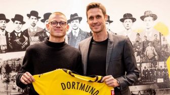 Dortmund Berhasil Datangkan Bek Sayap Serba Bisa dari Union Berlin