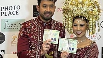 Nikah Dengan Adat Padang, Kiky Saputri Buat Kagum Warganet Dengan Suntiang yang Dikenakan