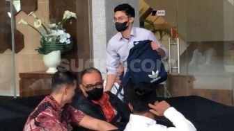 Tiba di Gedung KPK untuk Diperiksa, Rafael Alun Pilih Bungkam