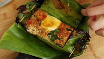 Bunda Mau Kasih Hampers Kue? Ga Bosen? Intip Disini Yu, Nasi Bakar Bisa Dijadikan Hadiah Lebaran