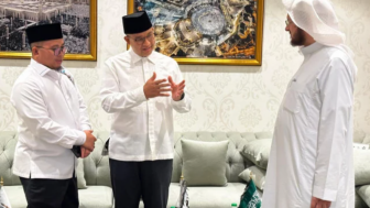 Anies Baswedan Bertemu dengan Imam Nabawi, Sampaikan Pesan Ini untuk Jamaah Haji Indonesia