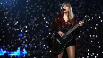 Kembali ke Masa Lalu dan Menghadirkan Kesempurnaan Baru, Taylor Swift Rilis Album 'Speak Now (Taylor's Version)'