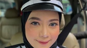 Indah Aprianti, Kades Cantik di Subang, Berani Hadapi Protes Warga Saat Ingin Perbaiki Jalan Rusak