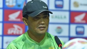 Pelatih Sementara Persib Bandung Ungkap Rahasia Kemenangan Tim Maung Bandung di Laga Kontra Persik Kediri, Yaya Sunarya: Setelah Renan Silva Keluar...