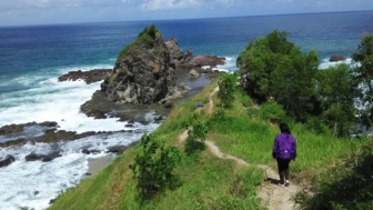 Bak Istana Bidadari Bersemanyam di Selatan Jawa Barat, Berikut 5 Daftar Wisata Pantai Terindah Kabupaten Cianjur!