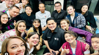 Erick Thohir Ajak Jajaran Artis Tanah Air Mencoba LRT Baru, Ari Lasso: Keren, Membanggakan, Mencegah Human Eror