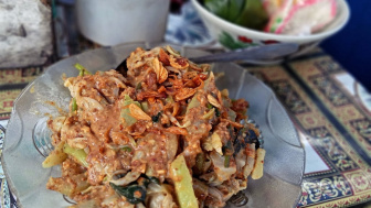 Kuliner Legend yang Pasti Buat Rindu, Berikut 4 Warung Lotek Terlezat di Cianjur