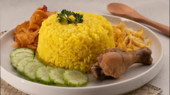 Sensasi Makan Nasi Kuning yang Berbeda Di Cianjur, Coba Kunjungi Pangkalan Nasi Kuning Babah Alun dengan Motto 'The Power of Sadaqoh'