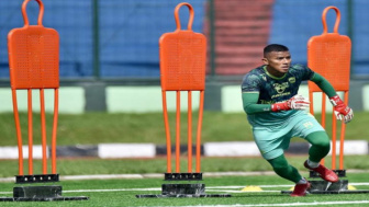 Siapa Kiper yang Akan Perkuat Persib di Laga Lawan Persija? Begini Penjelasannya Kata Luizinho Passos