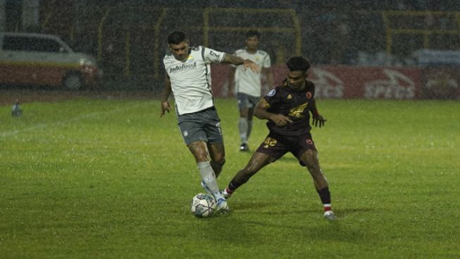 Mental Pemain Persib Bandung Anjlok akibat Gol Cepat PSM Makassar