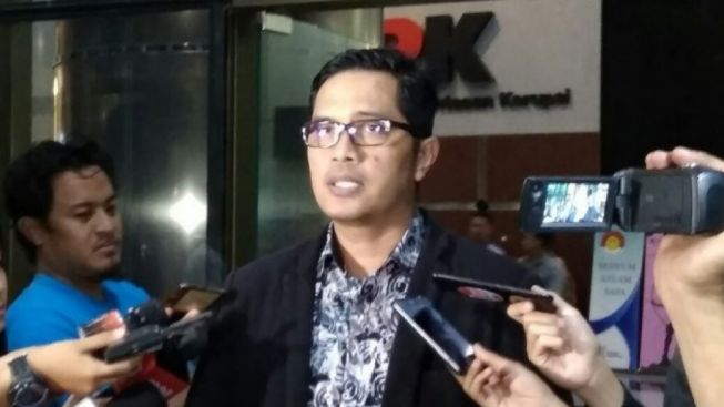 Eks Jubir KPK Bilang Penembak Brigadir J akan Diuji Dalam Persidangan