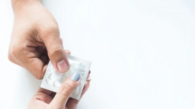Fungsi Penggunaan Kondom Berikan Manfaat Buat Pasutri Bukan Untuk Sex